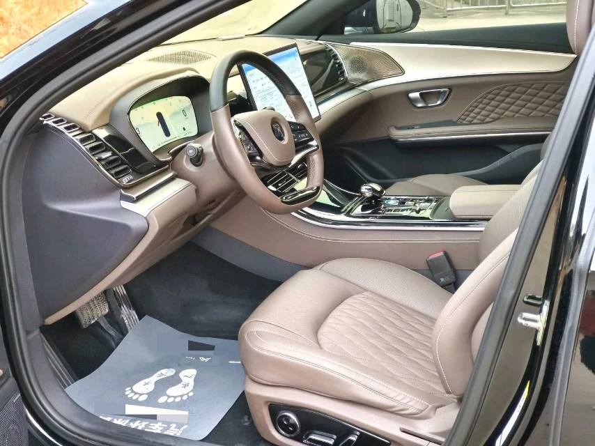 BYD Electric Vehicle 605KM