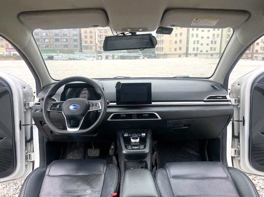 BYD e 2