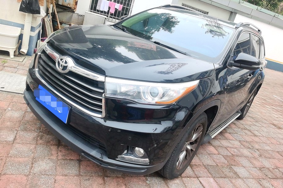Toyota Highlander 2.0T 4WDElite 7 Seats
