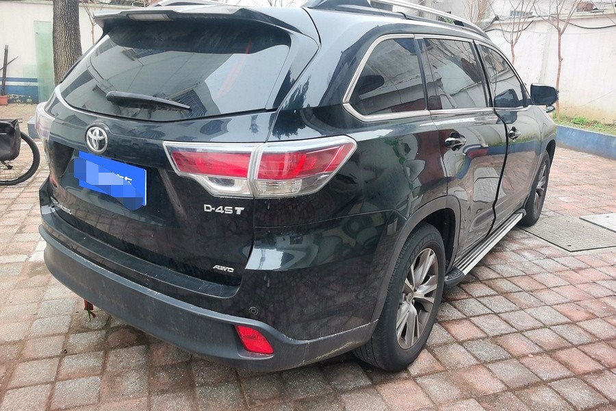 Toyota Highlander 2.0T 4WDElite 7 Seats