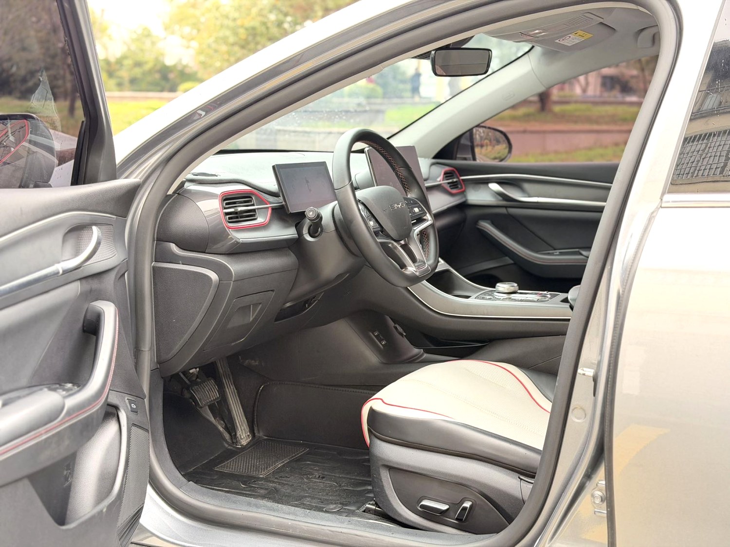 BYD 05 DM i 55KM Premium