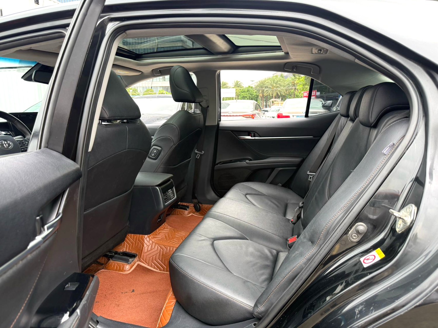 Toyota Camry 2.5G Luxury