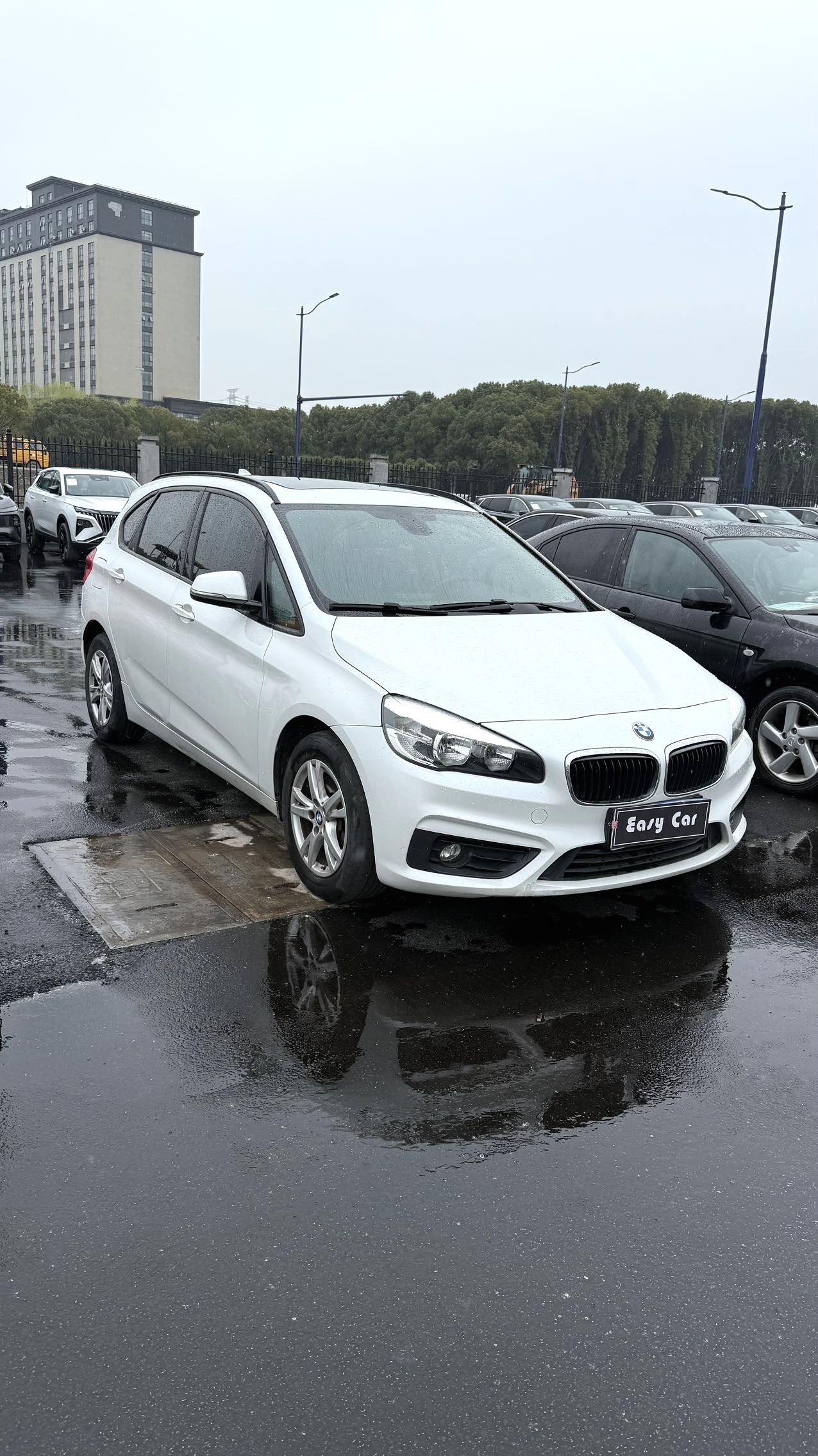 BMW 2, импортная версия 218i Advanced