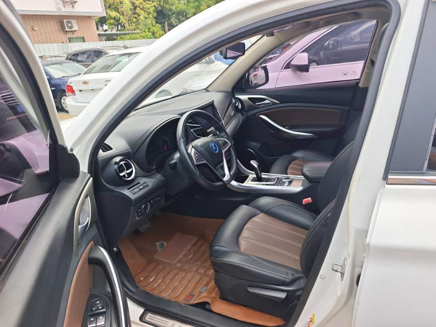 BYD DM 1.5TID 4WD
