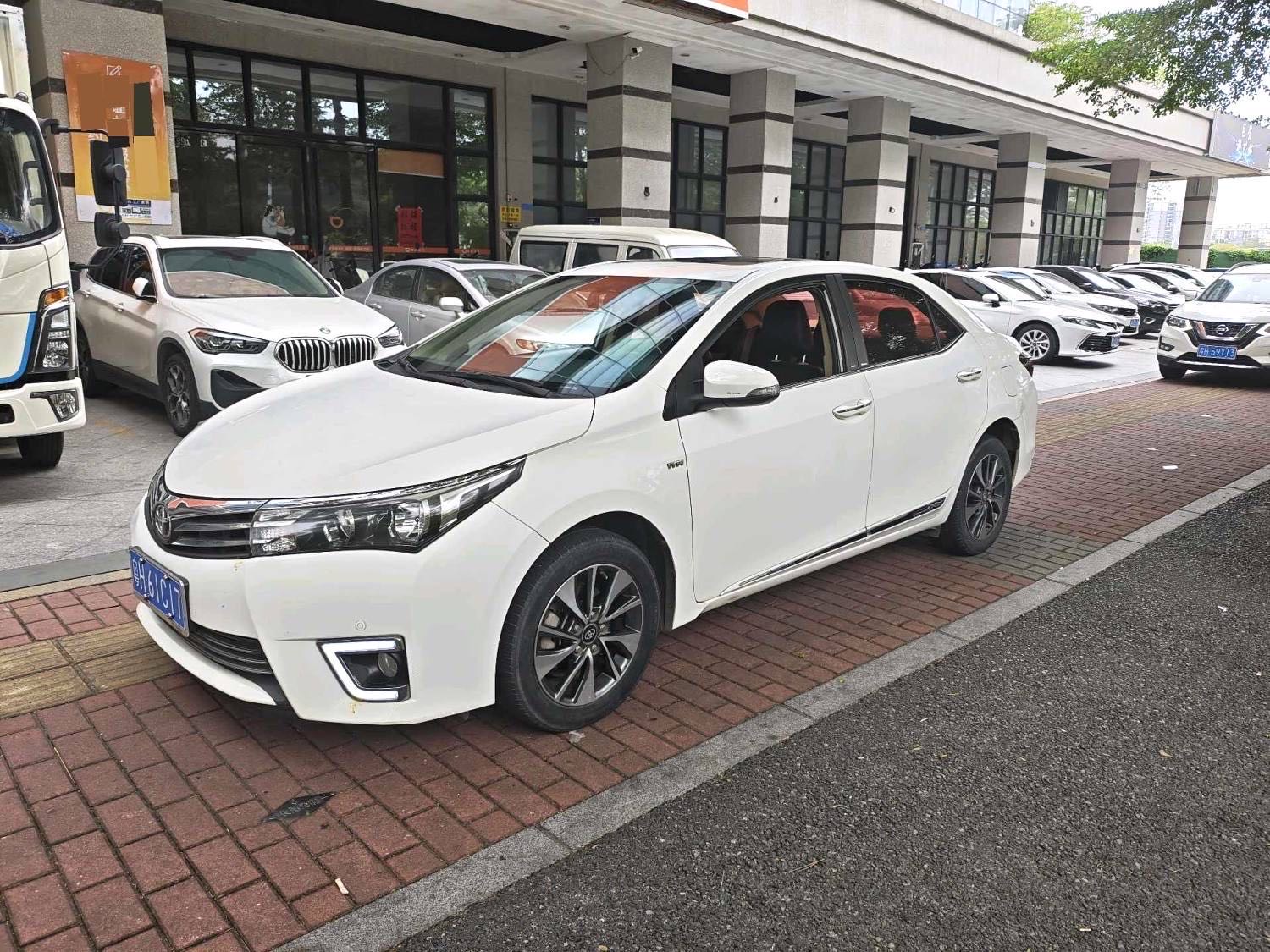 Toyota Corolla 1.6L CVT GL i