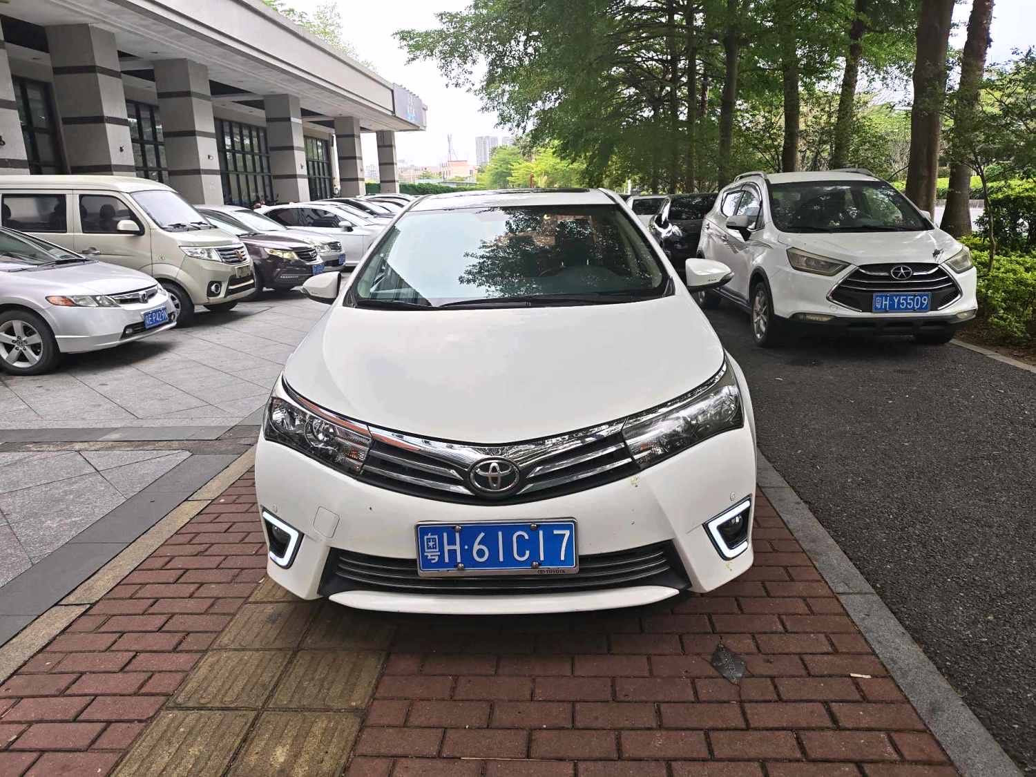 Toyota Corolla 1.6L CVT GL i