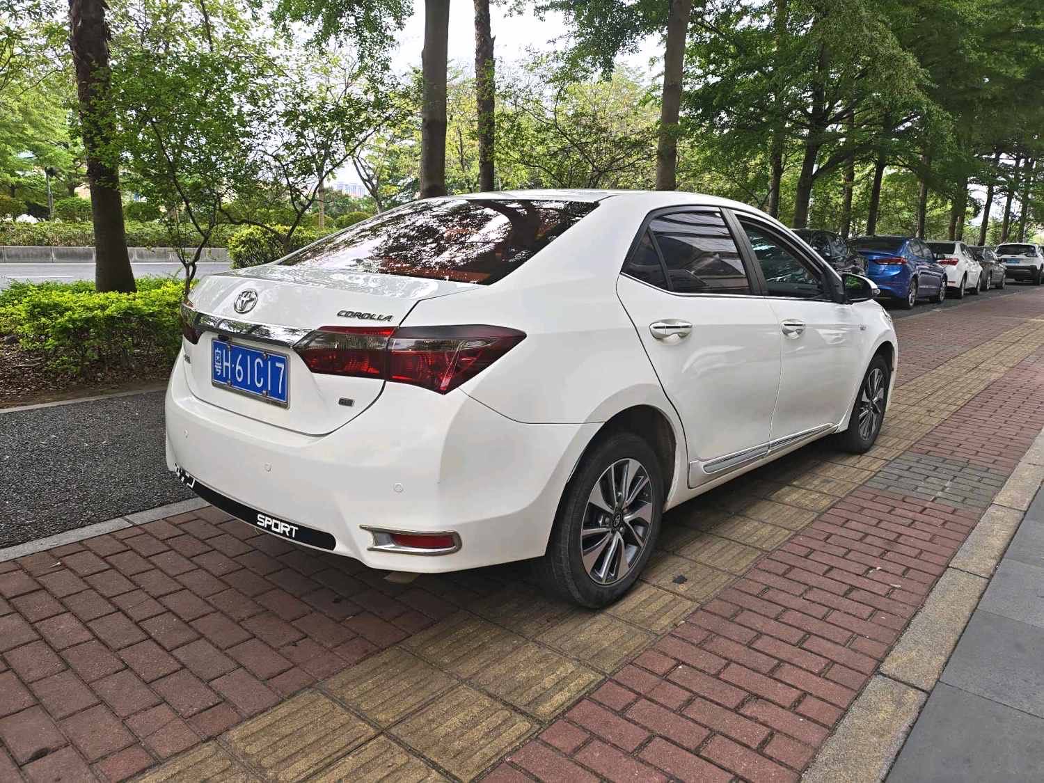 Toyota Corolla 1.6L CVT GL i