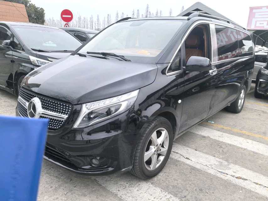 Mercedes-Benz 2.0T Elite 7 Seats