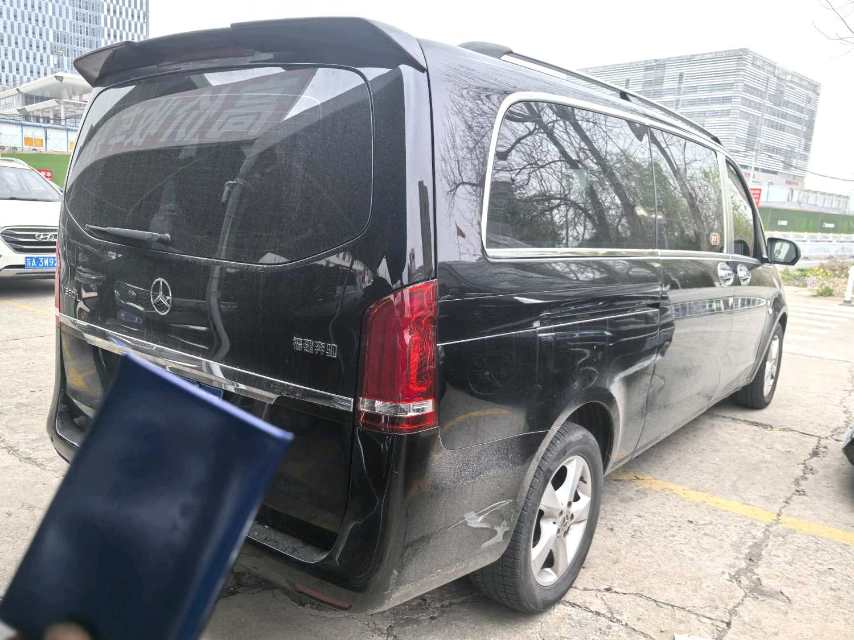 Mercedes-Benz 2.0T Elite 7 Seats