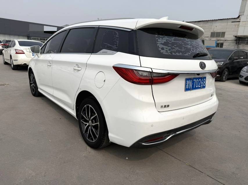 BYD MAX 1.5T Automatic 7 Seats