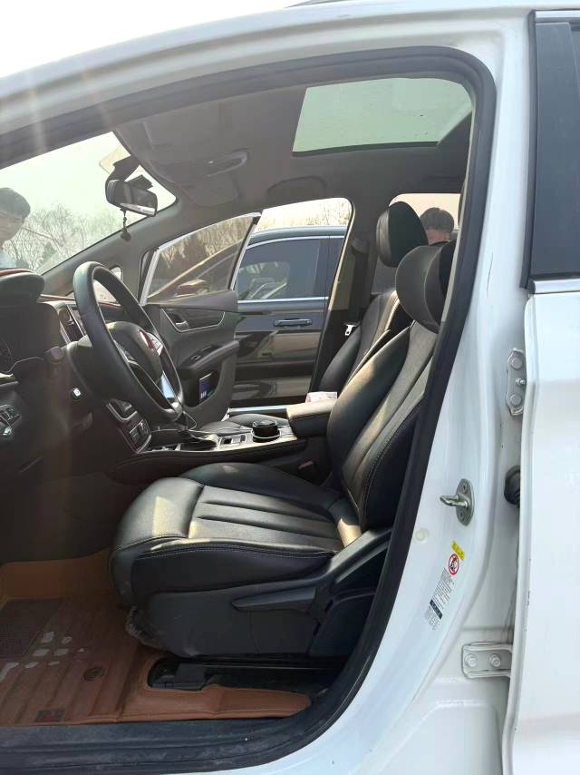 BYD MAX 1.5T Automatic 7 Seats
