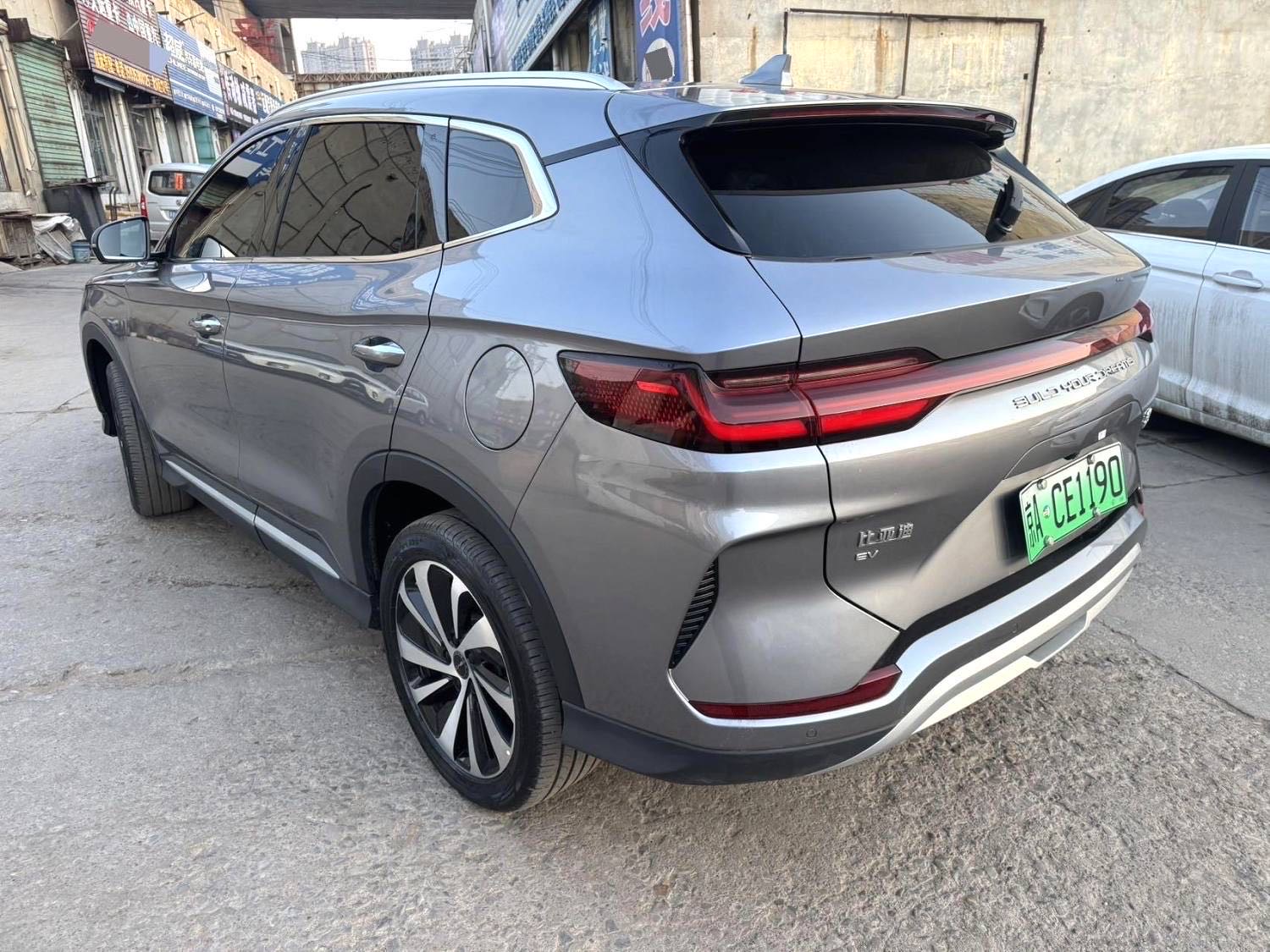 BYD PLUS New Energy Electric Vehicle 520km Premium