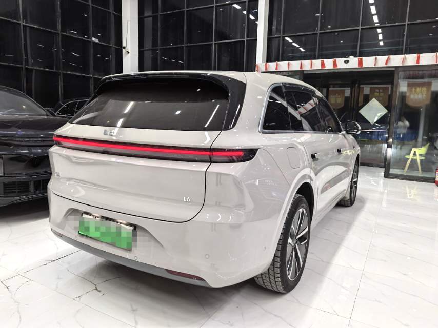 Li Auto L (литр) 6 Pro