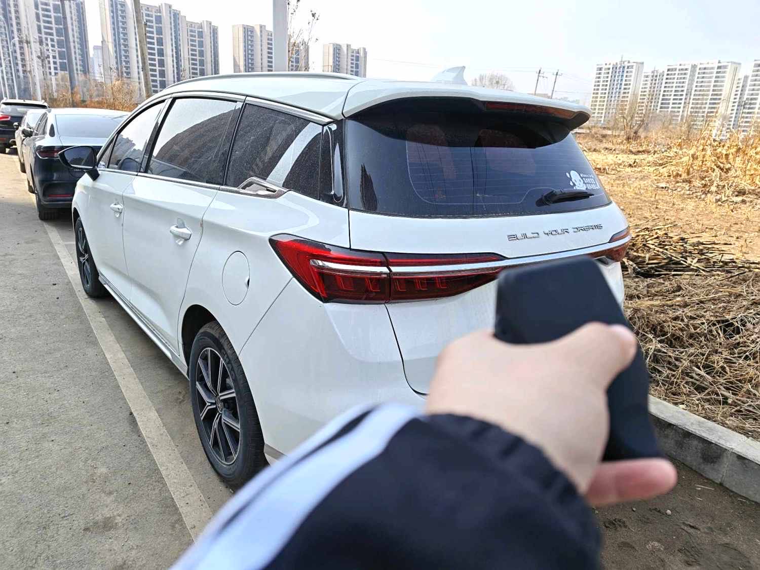 BYD MAX New Energy DM i 105KM Flagship