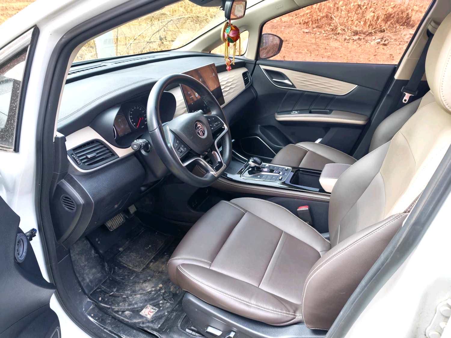 BYD MAX New Energy DM i 105KM Flagship
