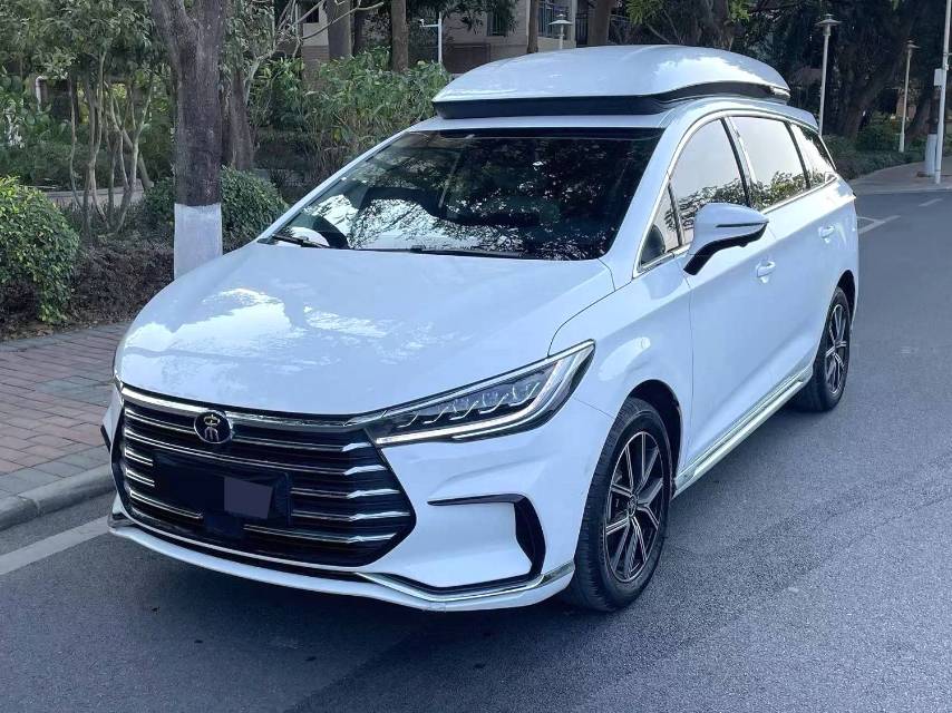 BYD MAX New Energy DM i 105KM