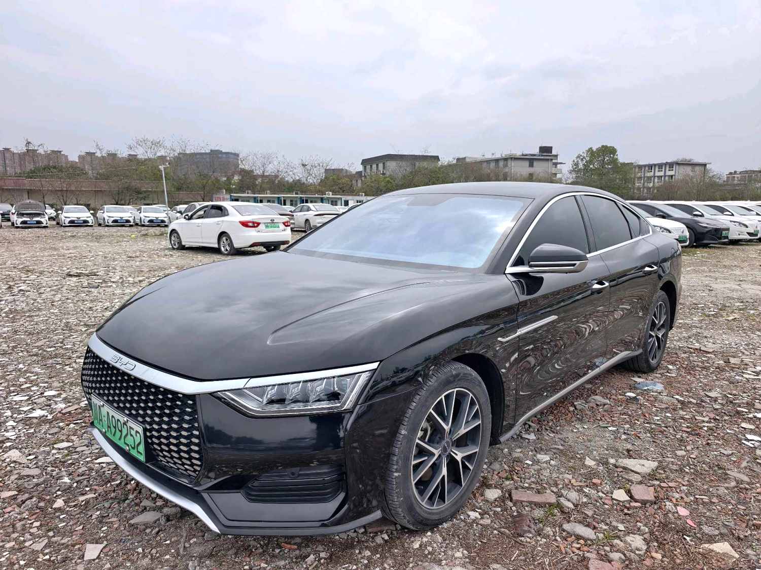 BYD e 9