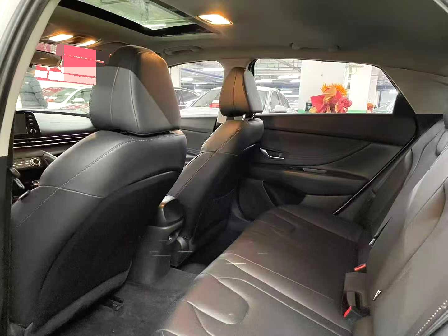 伊兰特 Model Year 1.5L CVT LUX 尊贵版