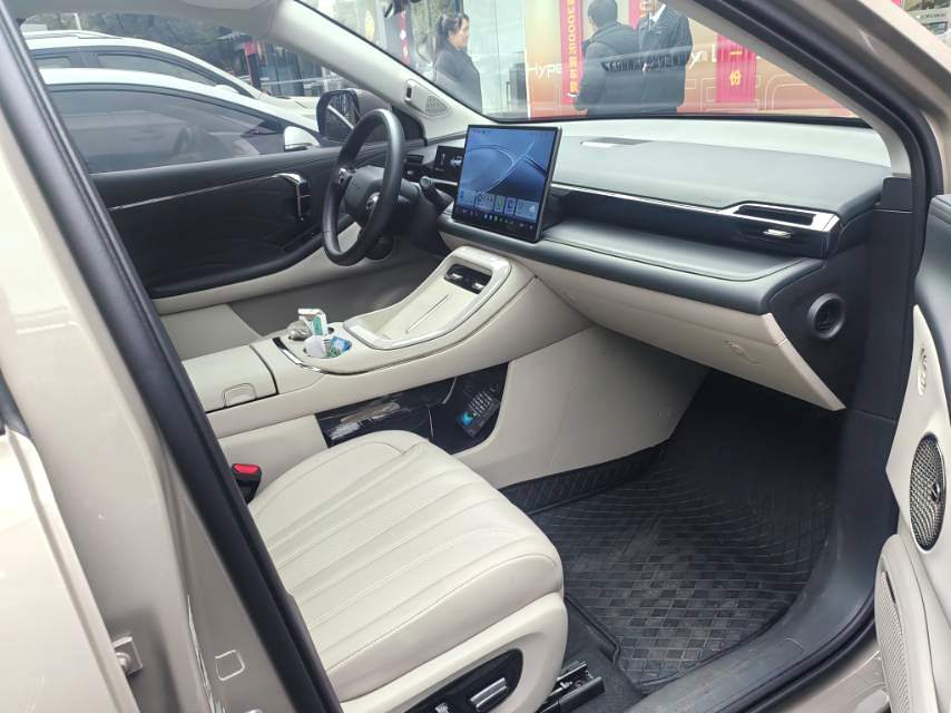 AION V Model Year 埃安霸王龙 650 激光雷达版
