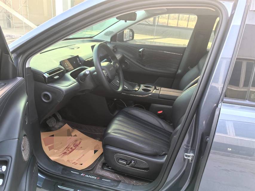 AION V Model Year 埃安霸王龙 650 智豪版