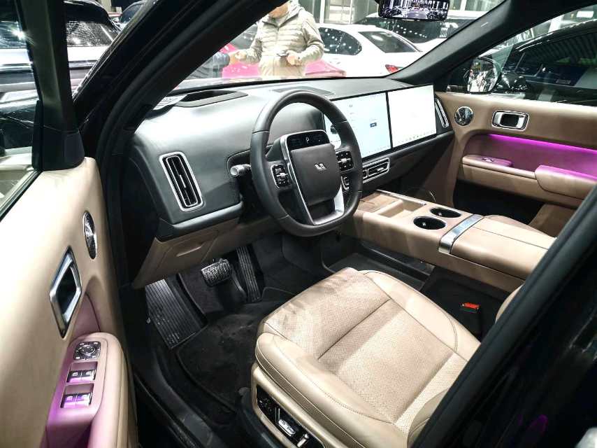 理想 L (Liter) 9 Model Year Ultra 智能焕新版