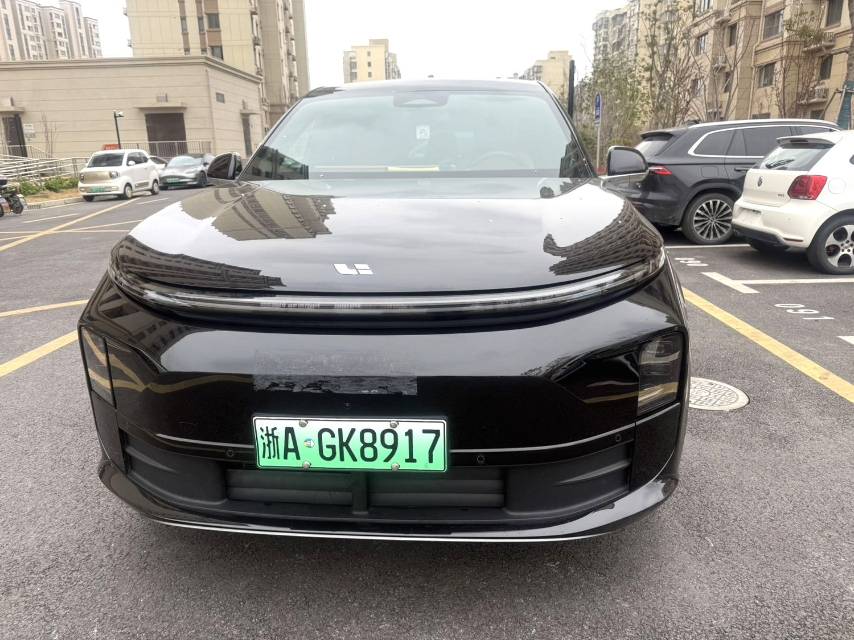 Li Auto L (Liter) 6 Pro