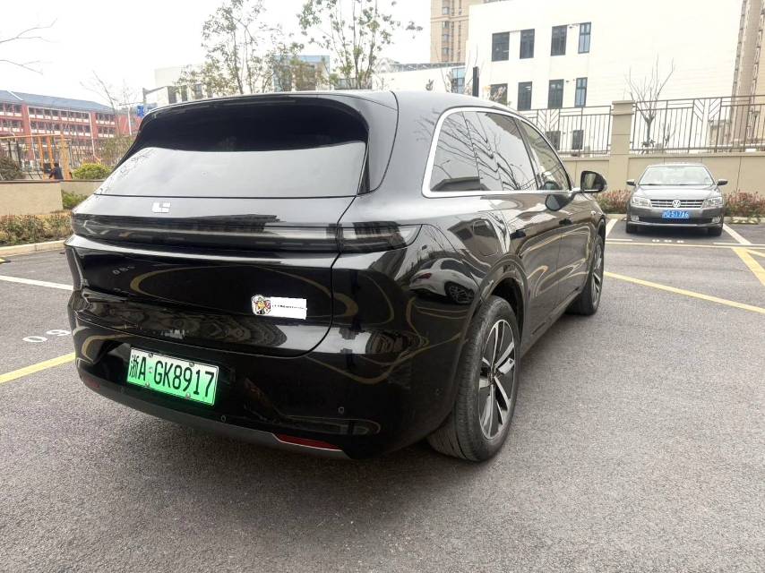Li Auto L (Liter) 6 Pro