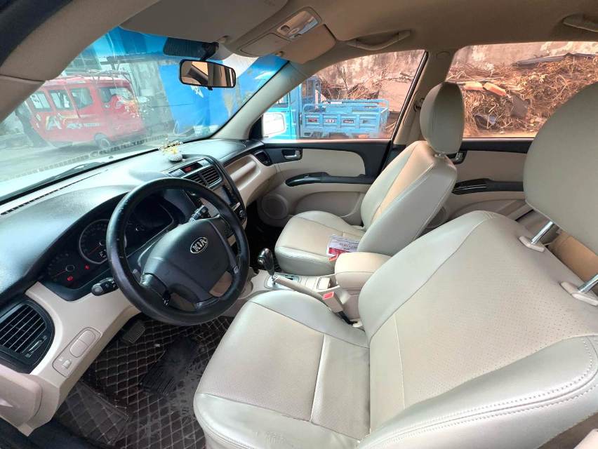 Kia Sportage 2.0L Automatic 2WD GL