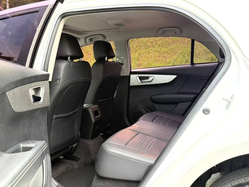 BYD Pro — электромобиль на альтернативном топливе