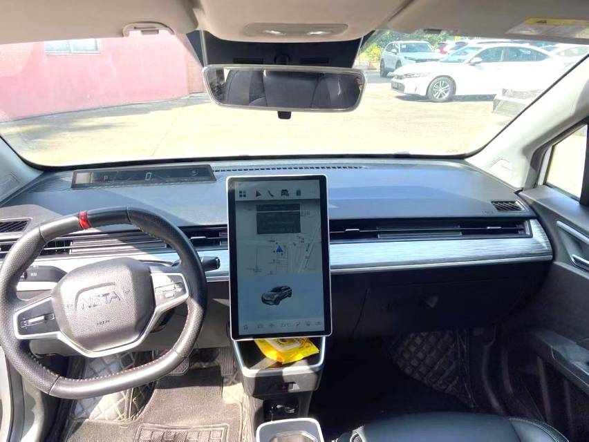 Neta V 400 Lite