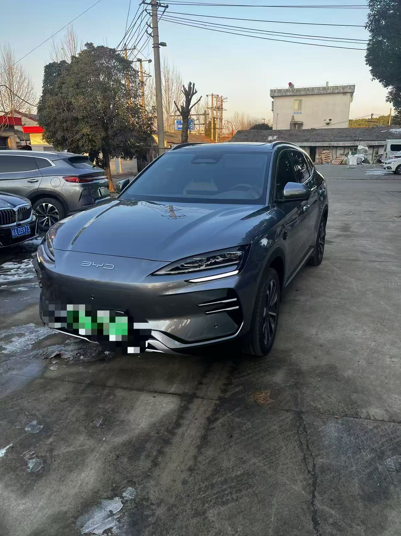 BYD PLUS New Energy Electric Vehicle 520km Luxury