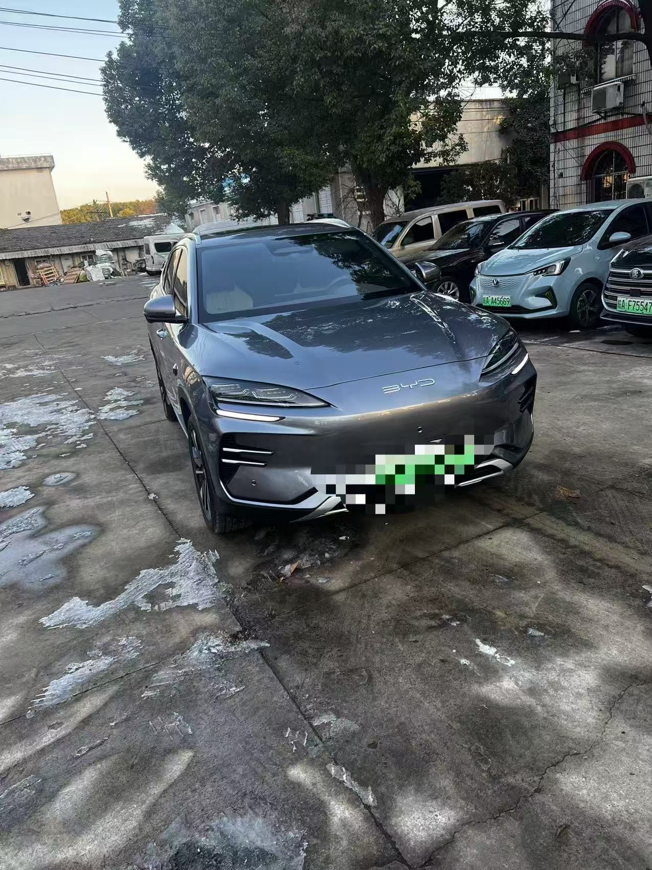 BYD PLUS New Energy Electric Vehicle 520km Luxury