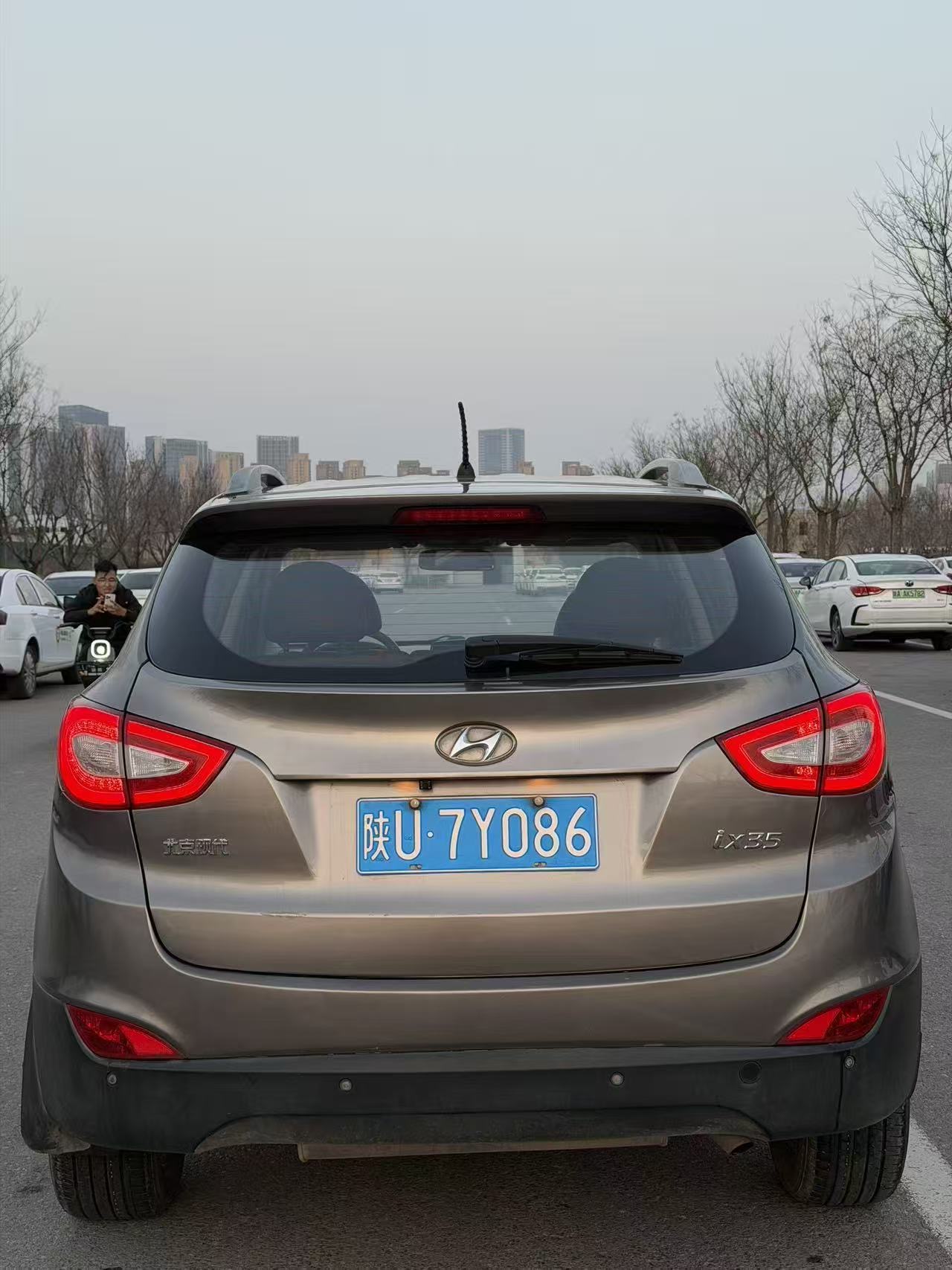 北京现代 ix 35 Model Year 2.0L 自动两驱智能型 GLS 国 V