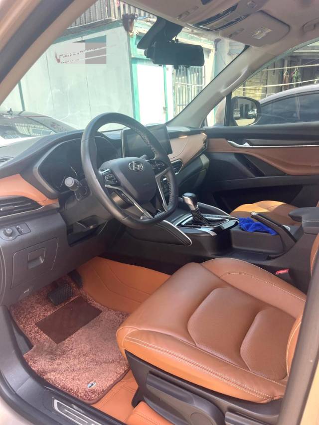 上汽大通 MAXUS D 90 Model Year 2.0T 自动两驱 水星