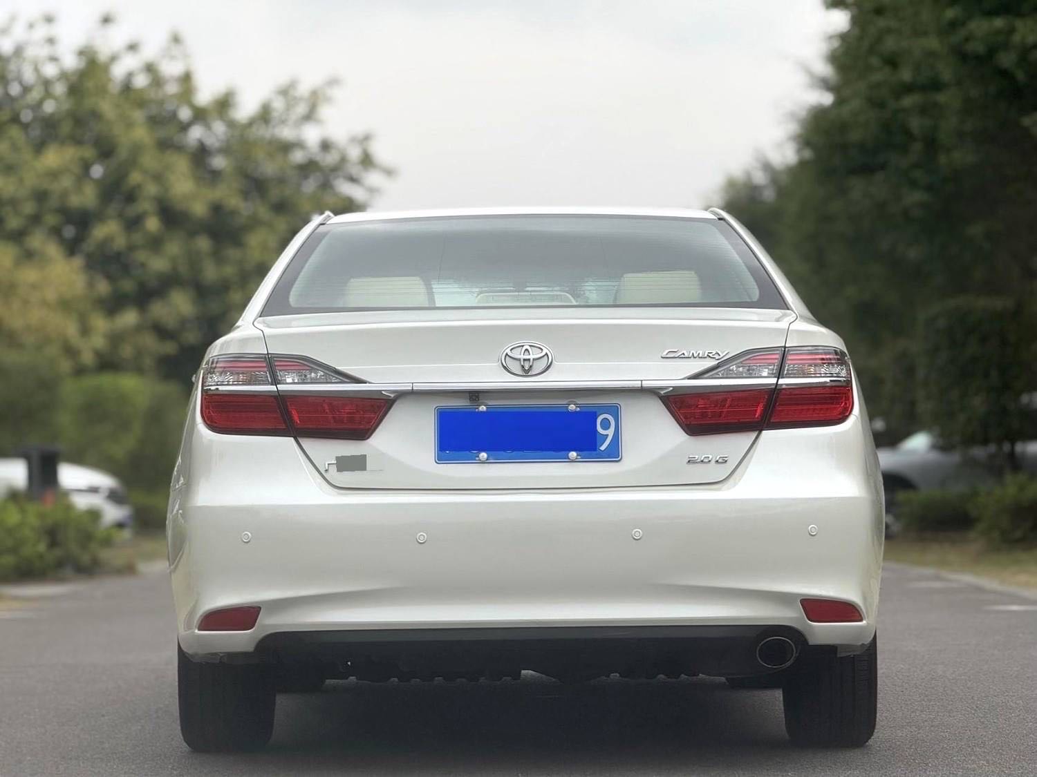 Toyota Camry 2.0E Elite