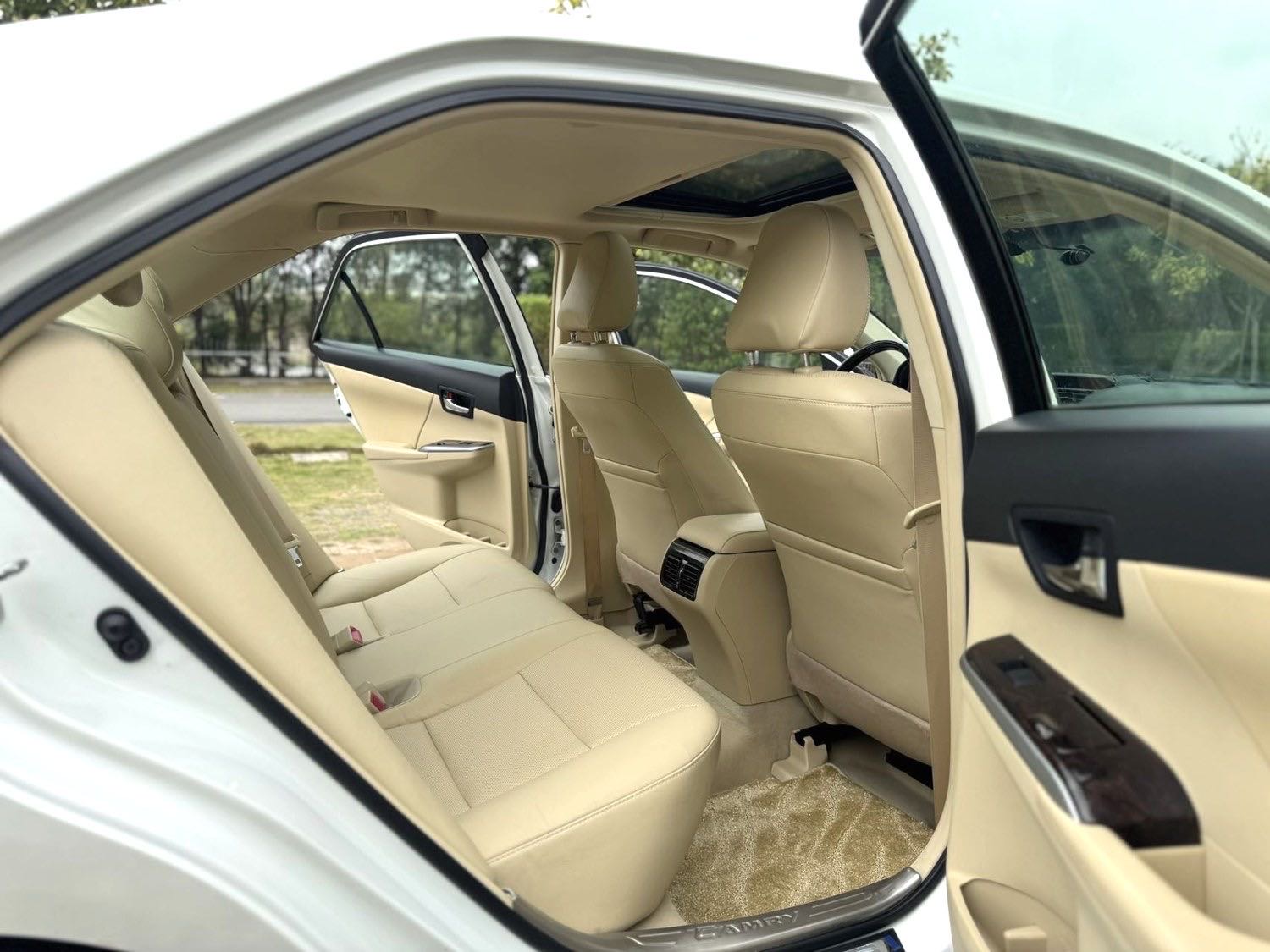 Toyota Camry 2.0E Elite
