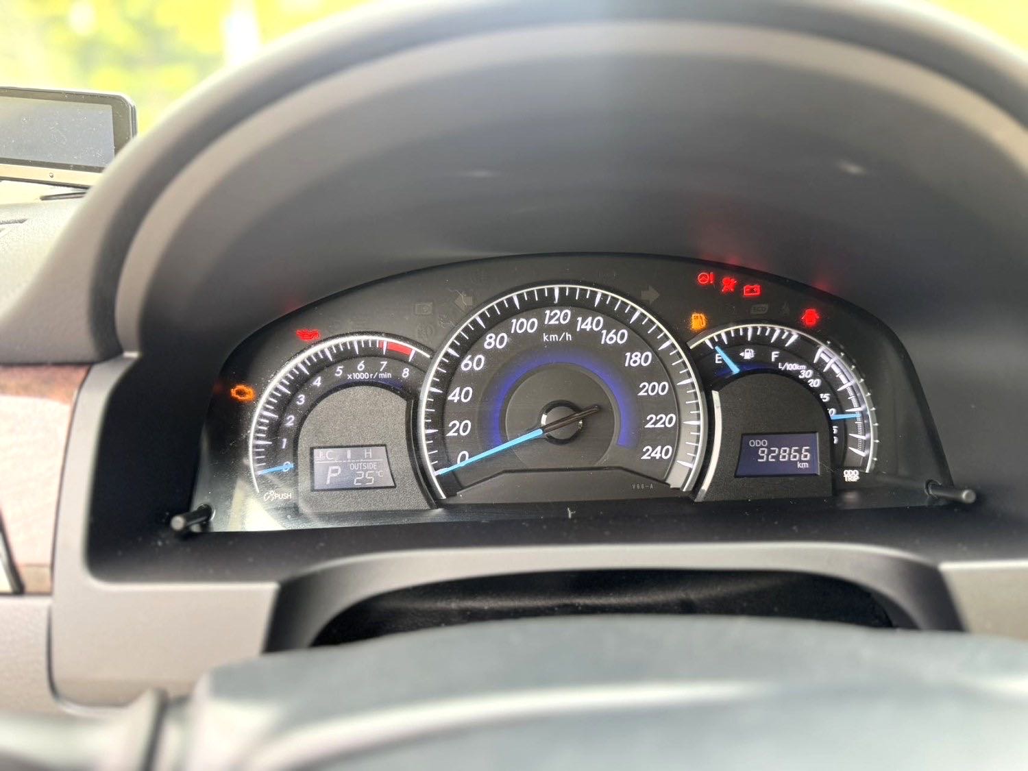 Toyota Camry 2.0E Elite