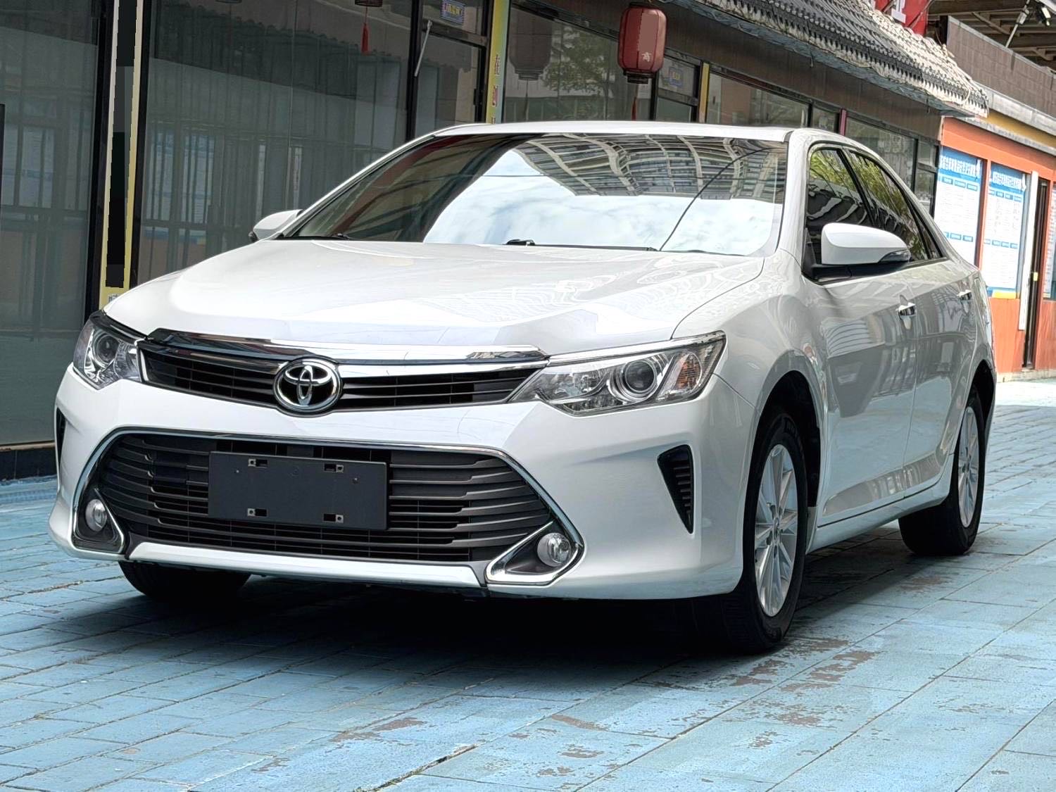 Toyota Camry 2.0E Elite