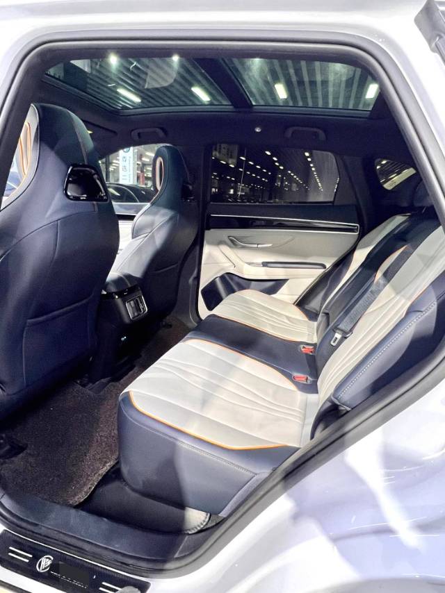 BYD PLUS New Energy Electric Vehicle 520KM Premium