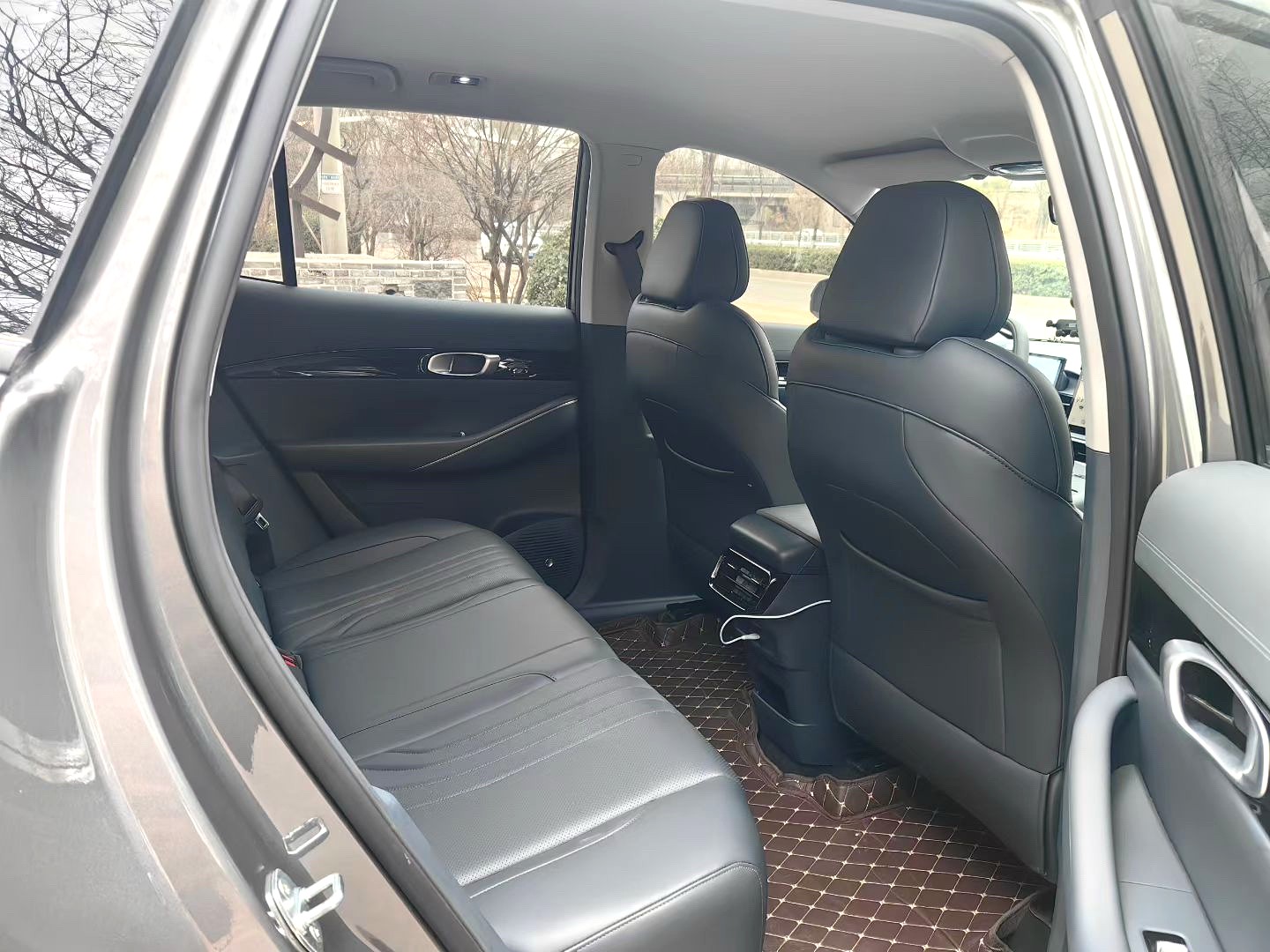 Geely Galaxy E 5, 440 км