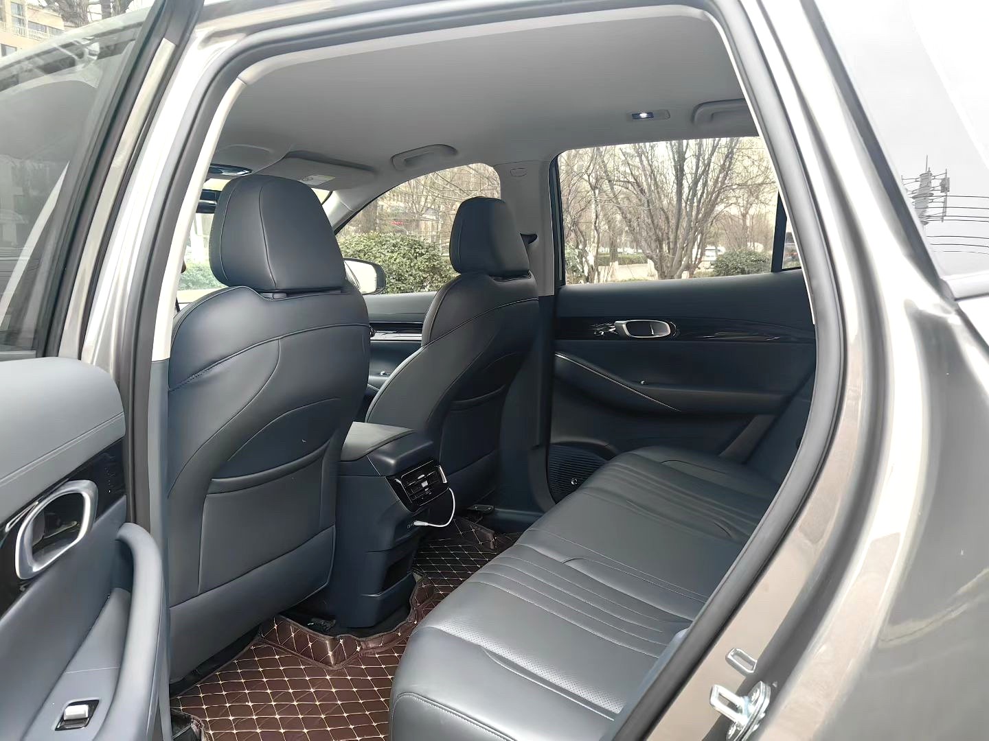 Geely Galaxy E 5, 440 км