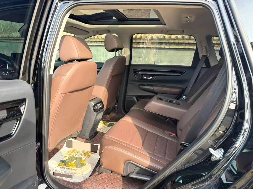 Honda CR V Model Year 240TURBO 四驱臻享版 5 Seats
