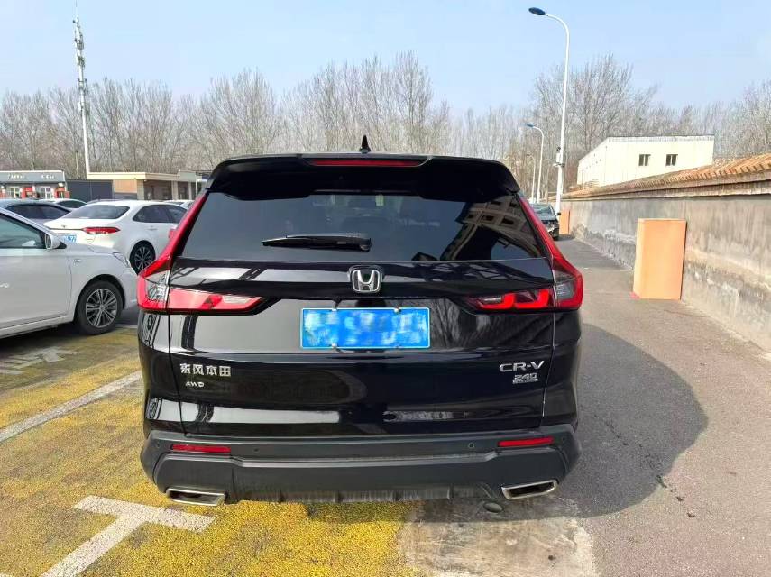Honda CR V Model Year 240TURBO 四驱臻享版 5 Seats