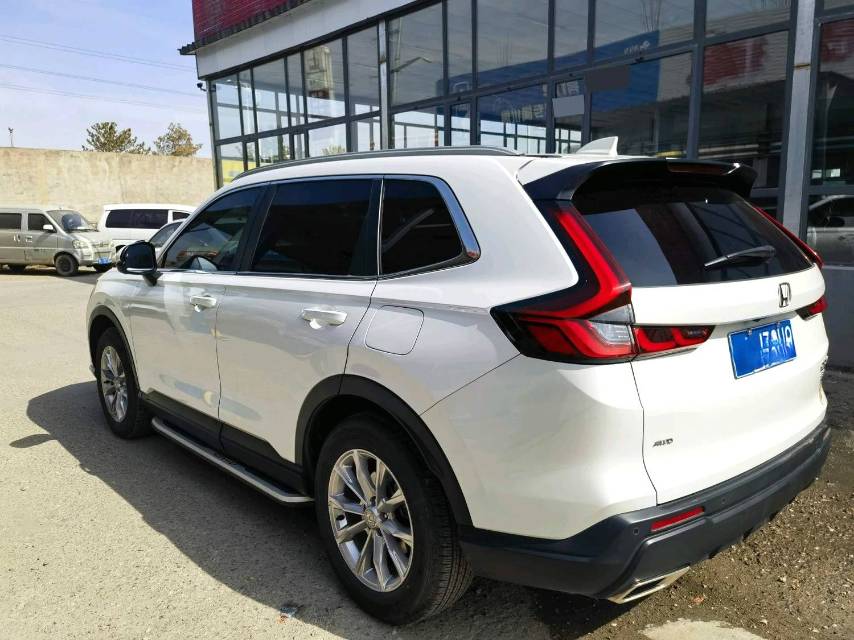Honda CR V Model Year 240TURBO 四驱臻享版 5 Seats