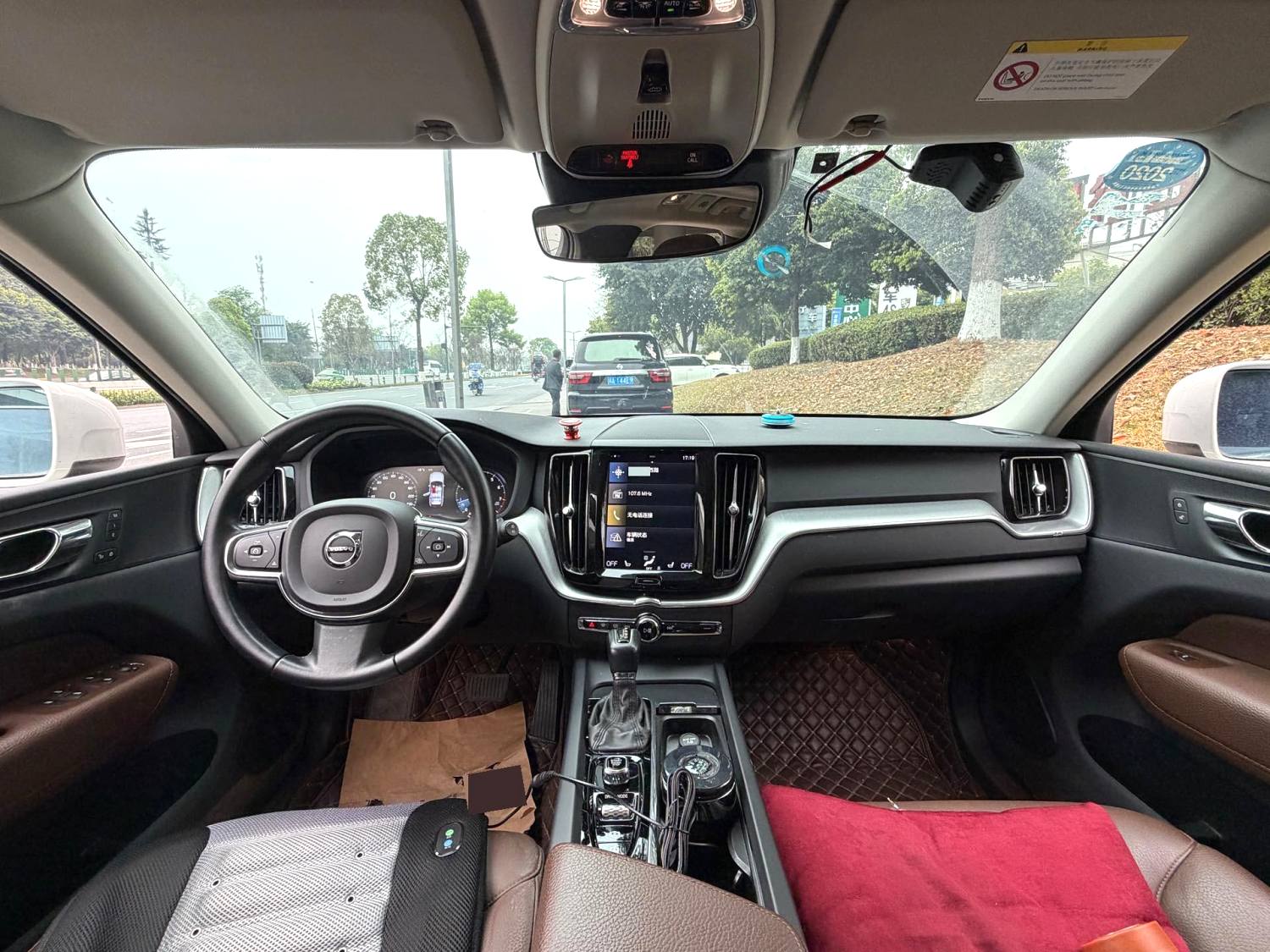 Volvo XC 60 T (Turbo) 5 4WD VI