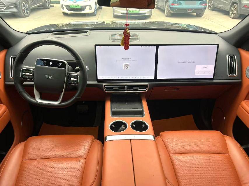 Li Auto L (Liter) 8 Air