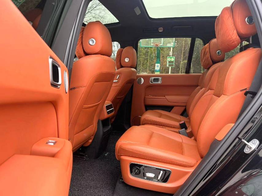 Li Auto L (Liter) 8 Air