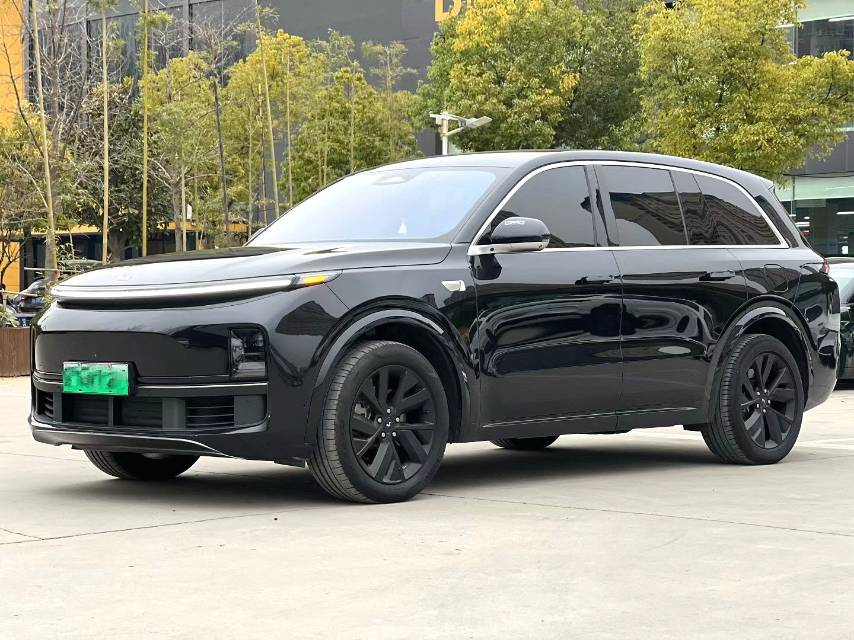 Li Auto L (Liter) 8 Air