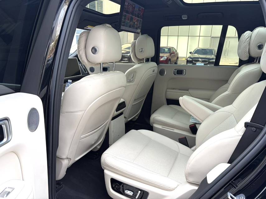 Li Auto L (Liter) 8 Ultra