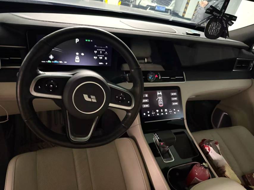 Li Auto ONE 6